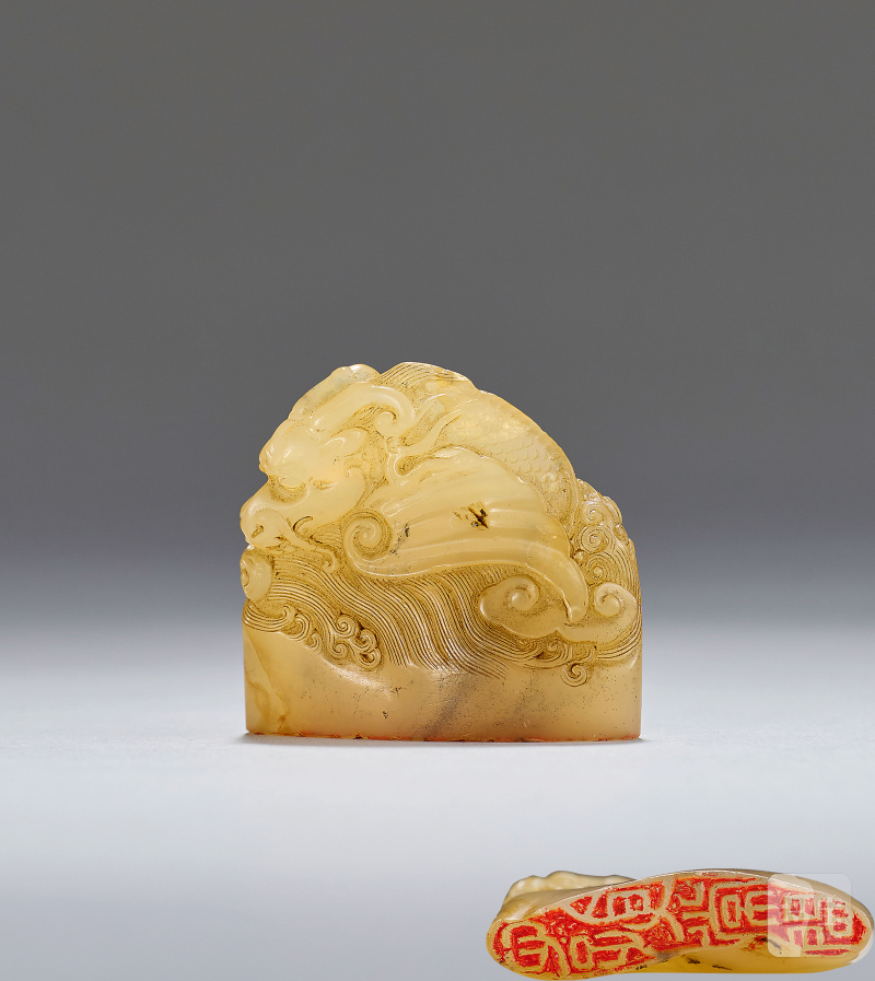 清 寿山石鱼化龙印章